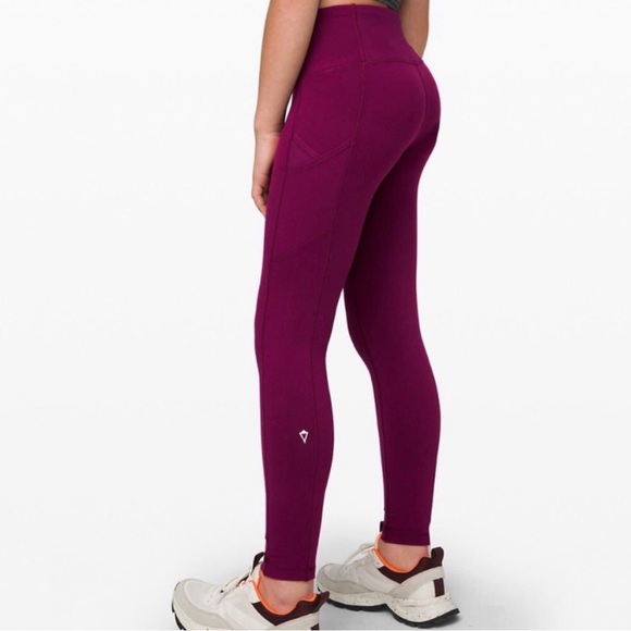 2 pairs ivivva leggings ankle length berry and navy 8 - Picture 4 of 4